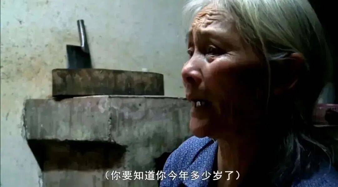 高考16次的唐尚珺直播带货，网友们决定不笑他了