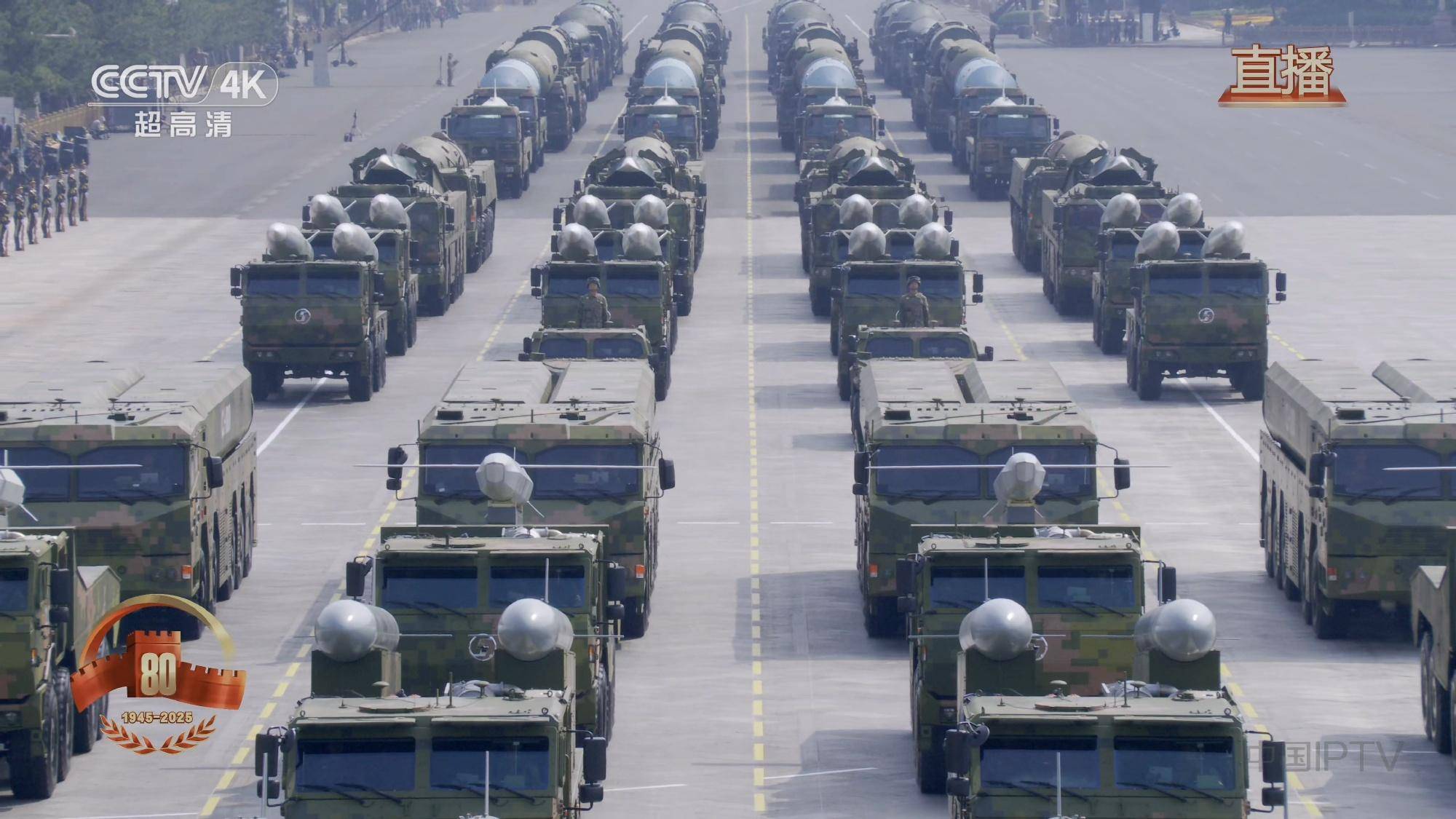 美媒公开中国轰炸计划：日本敢走错半步，我们万枚导弹雨包大饺子